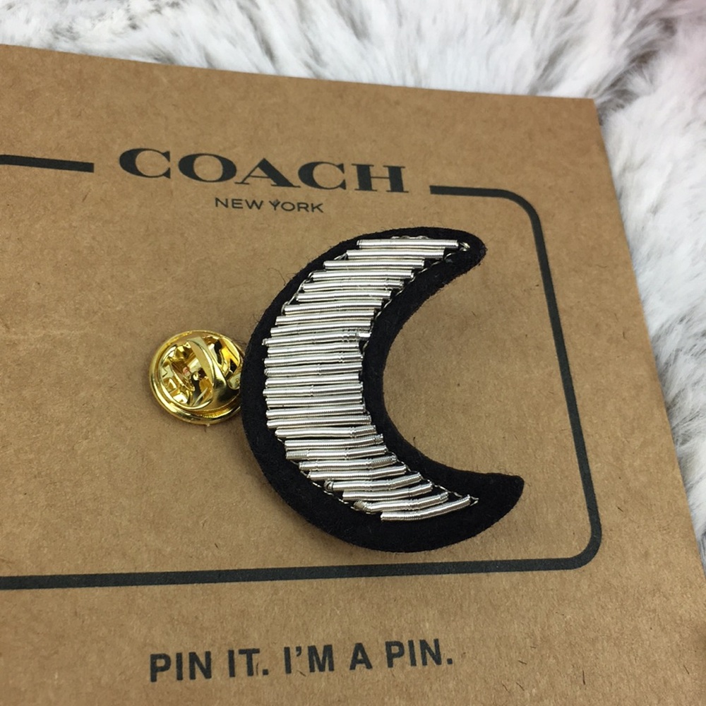 Coach Moon Pin - Picture 3 of 5
